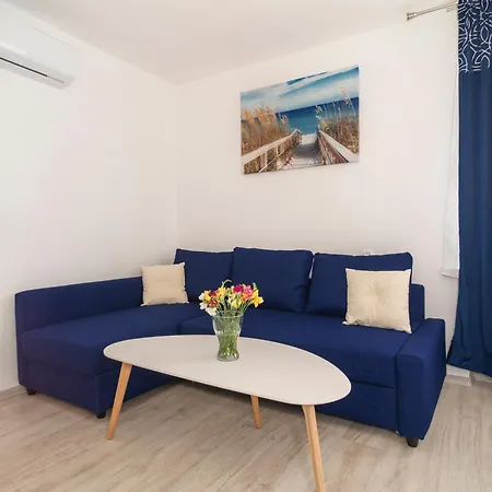 Apartment Totu Maritime